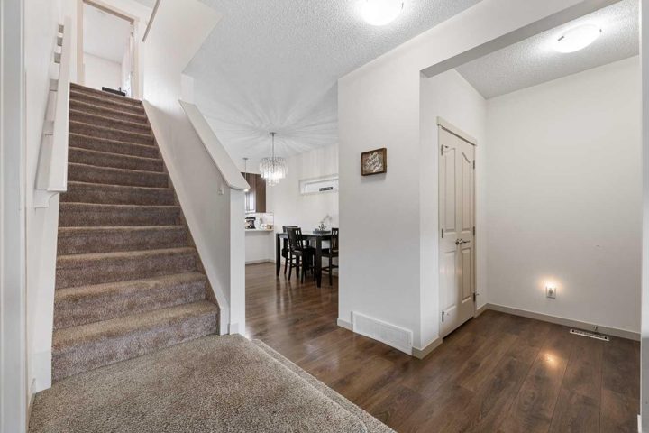 107 MASTERS Heights SE photo 5