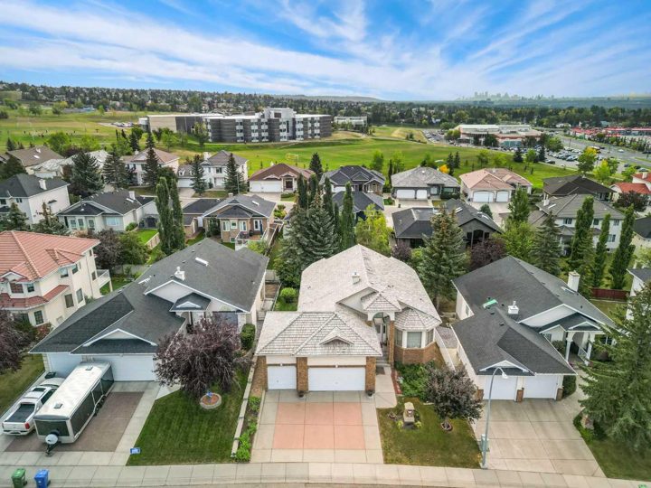 16 Arbour Estates View NW photo 5