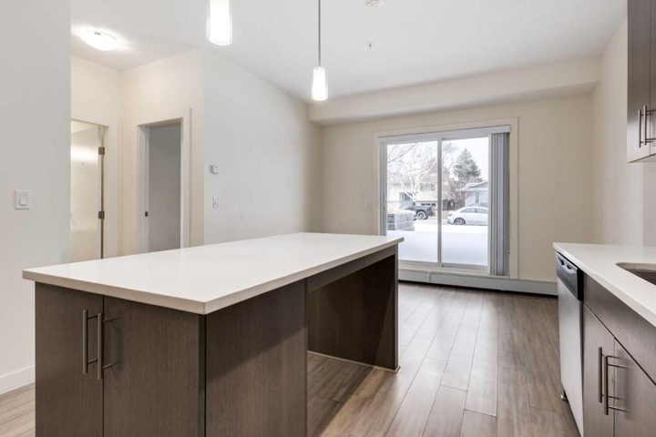 102, 15233 1 Street SE photo 2
