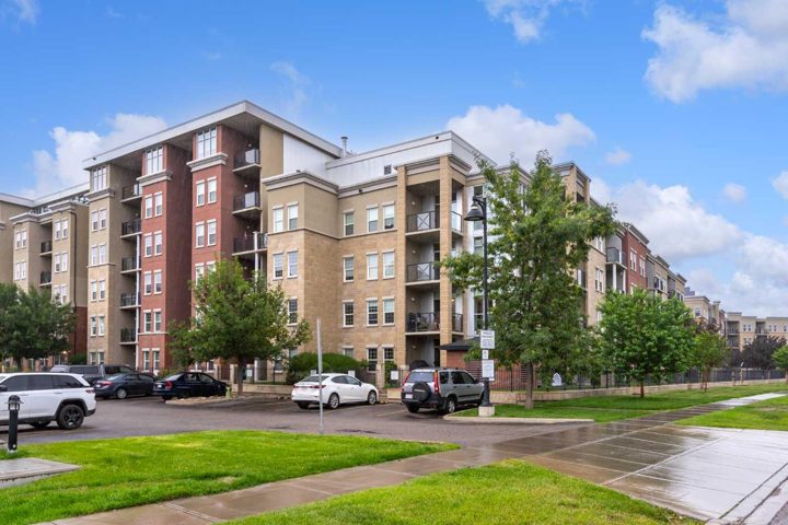 1617, 11811 Lake Fraser Drive SE photo 2