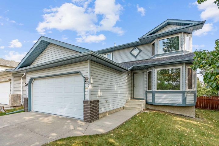 39 Arbour Wood Close NW photo 3