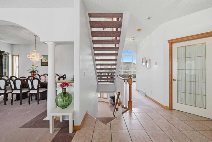141 Coral Springs Place NE photo 4