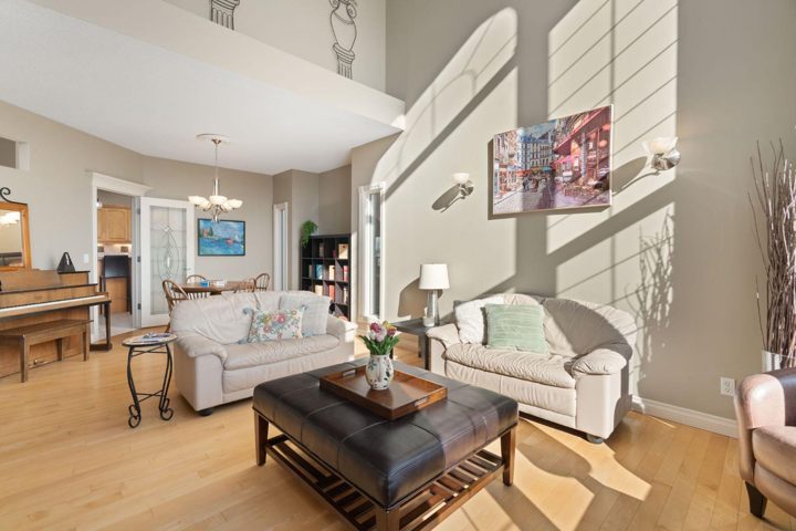 40 Arbour Estates Green NW photo 3