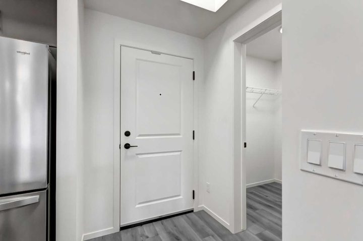 407, 140 Mahogany Street  photo 3