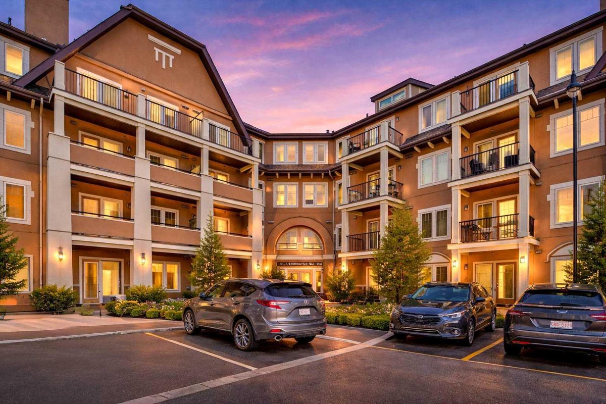 103, 30 MAHOGANY Mews SE