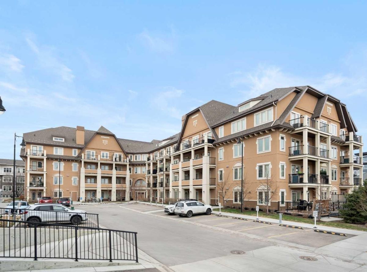 416, 30 Mahogany Mews SE