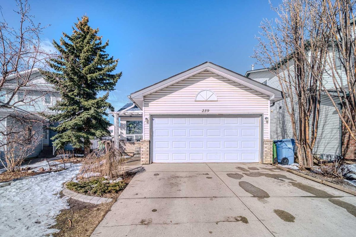 239 Arbour Wood Close NW