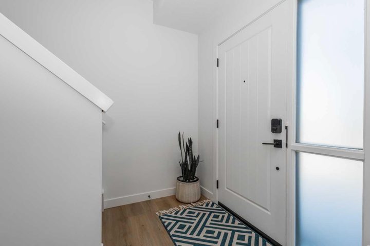 897 Mahogany Boulevard SE photo 3