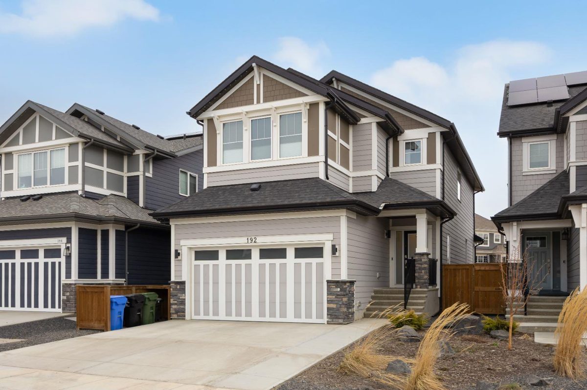 192 Magnolia Manor SE