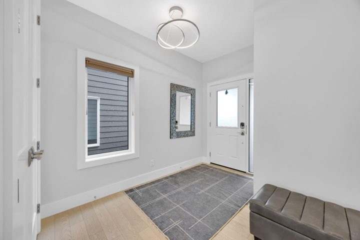 192 Magnolia Manor SE photo 2