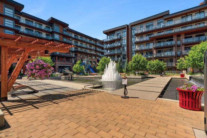 303, 2231 Mahogany Boulevard SE photo 3