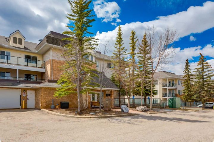 2301, 950 Arbour Lake Road NW photo 2