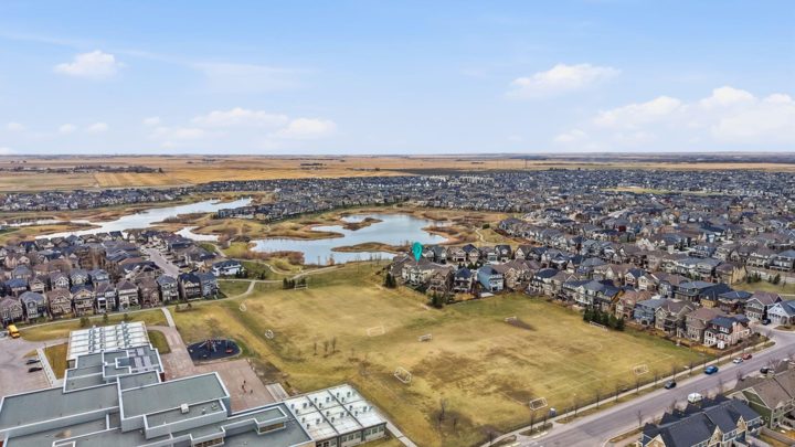 99 Marquis Cove SE photo 2