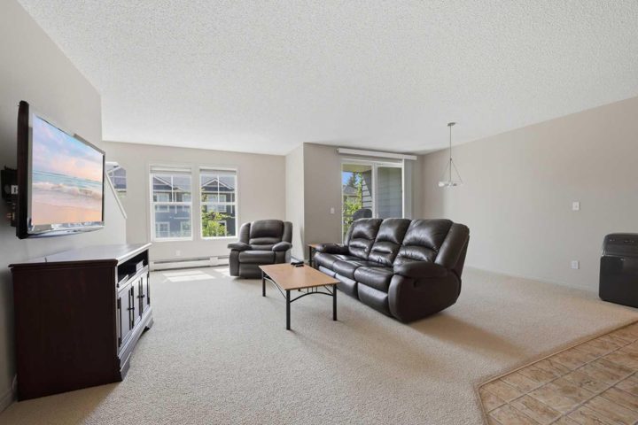 18 Auburn Bay Common SE photo 5