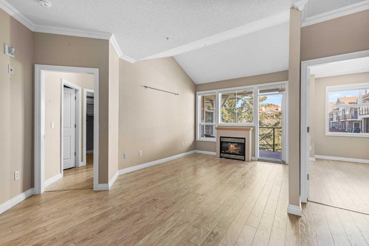3339, 1010 Arbour Lake Road NW photo 5