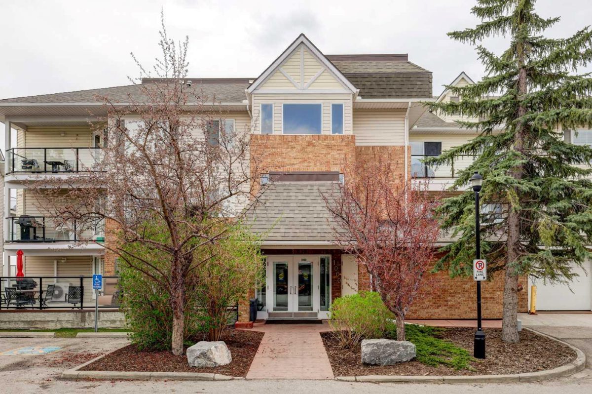 1316, 950 Arbour Lake Road NW