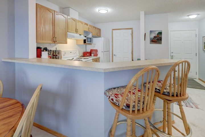 1316, 950 Arbour Lake Road NW photo 5