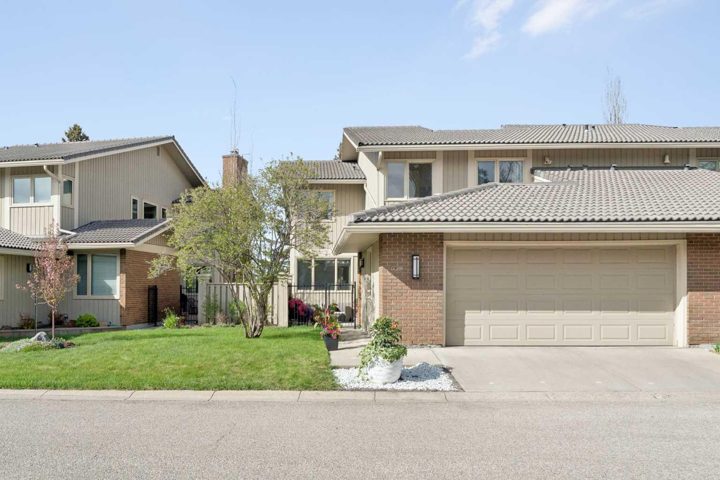 229, 20 Midpark Crescent SE photo 3
