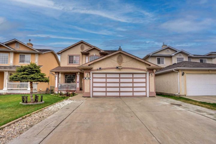 5189 Coral Shores Drive NE photo 2