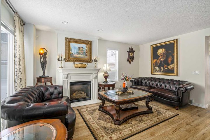 76 Sunlake Gardens SE photo 4