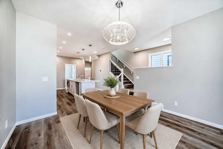 1308 Mahogany Boulevard SE photo 3
