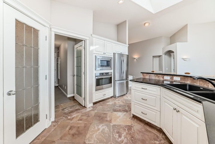 35 Arbour Vista Way NW photo 5