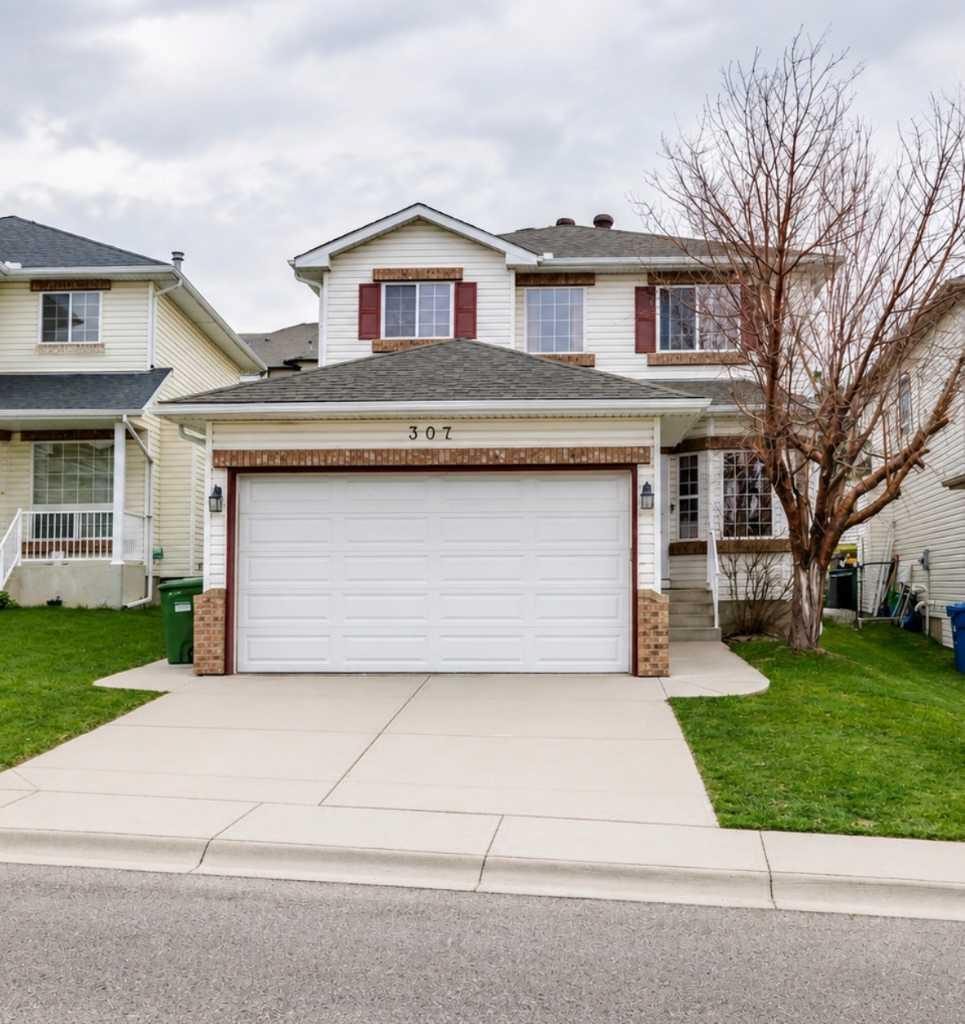 307 Arbour Crest Road NW