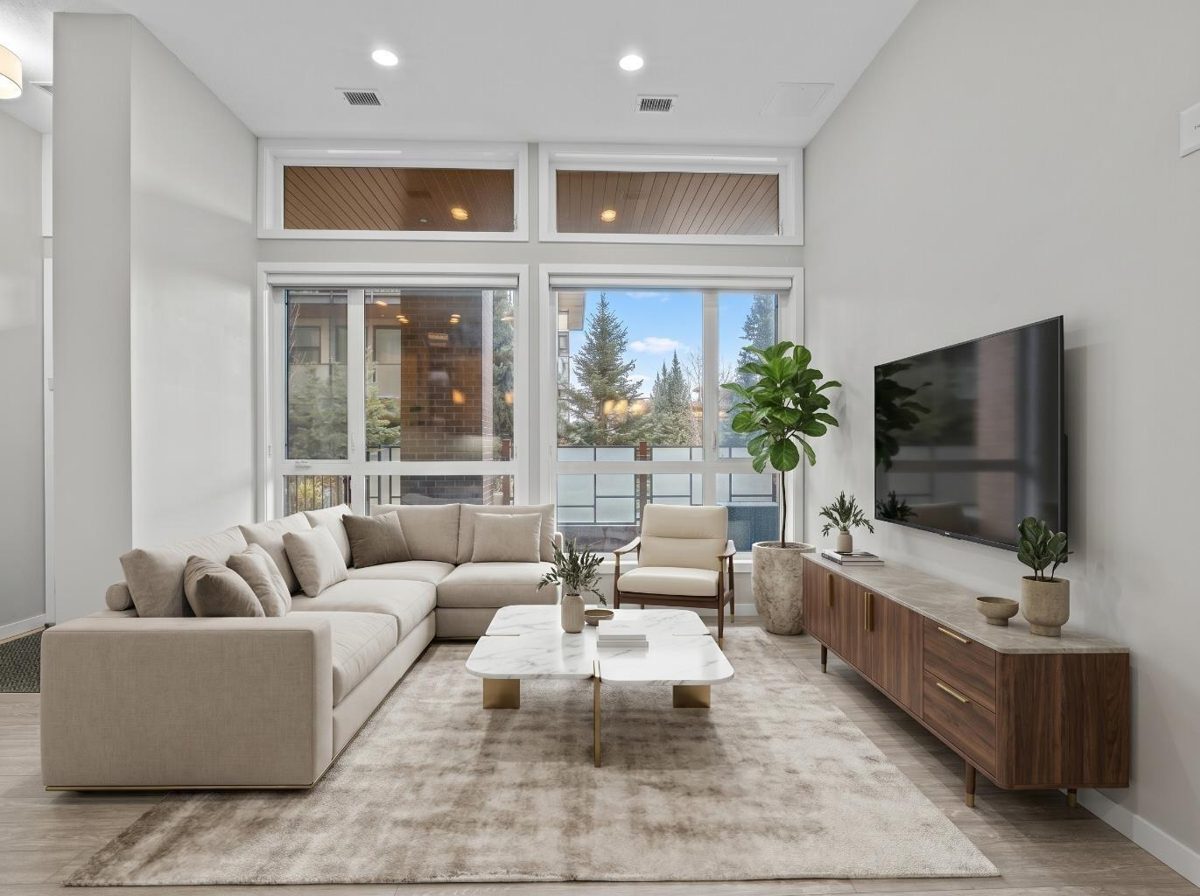 124 Mahogany Centre SE