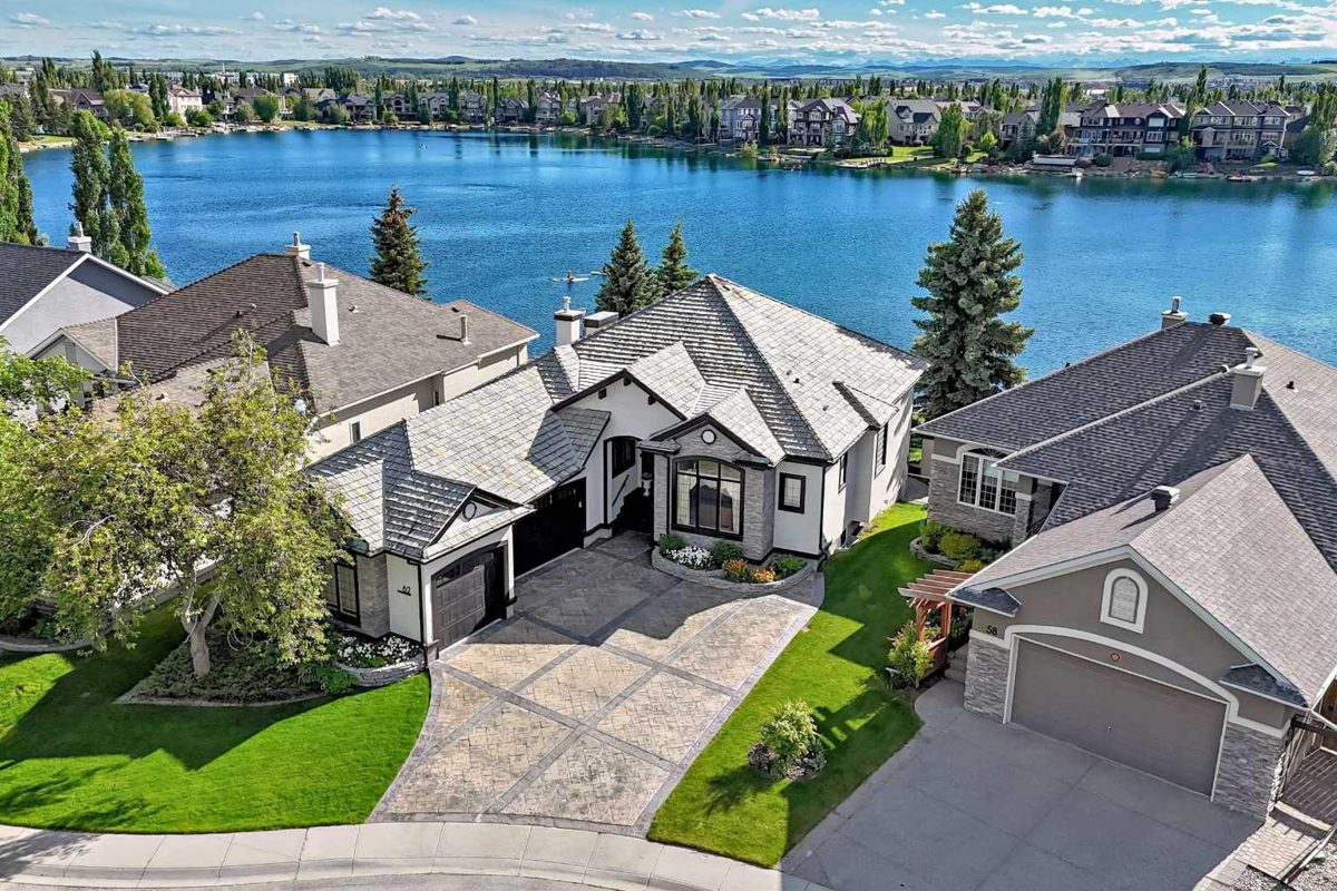62 Chapala Crescent SE