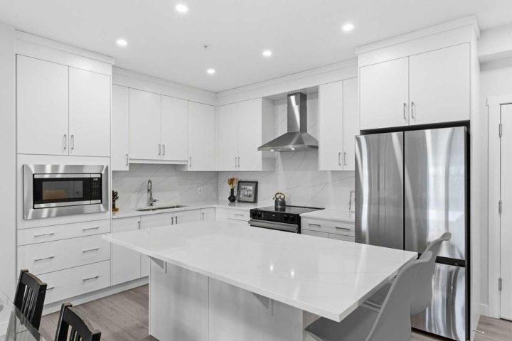 1306, 81 Arbour Lake View NW photo 5