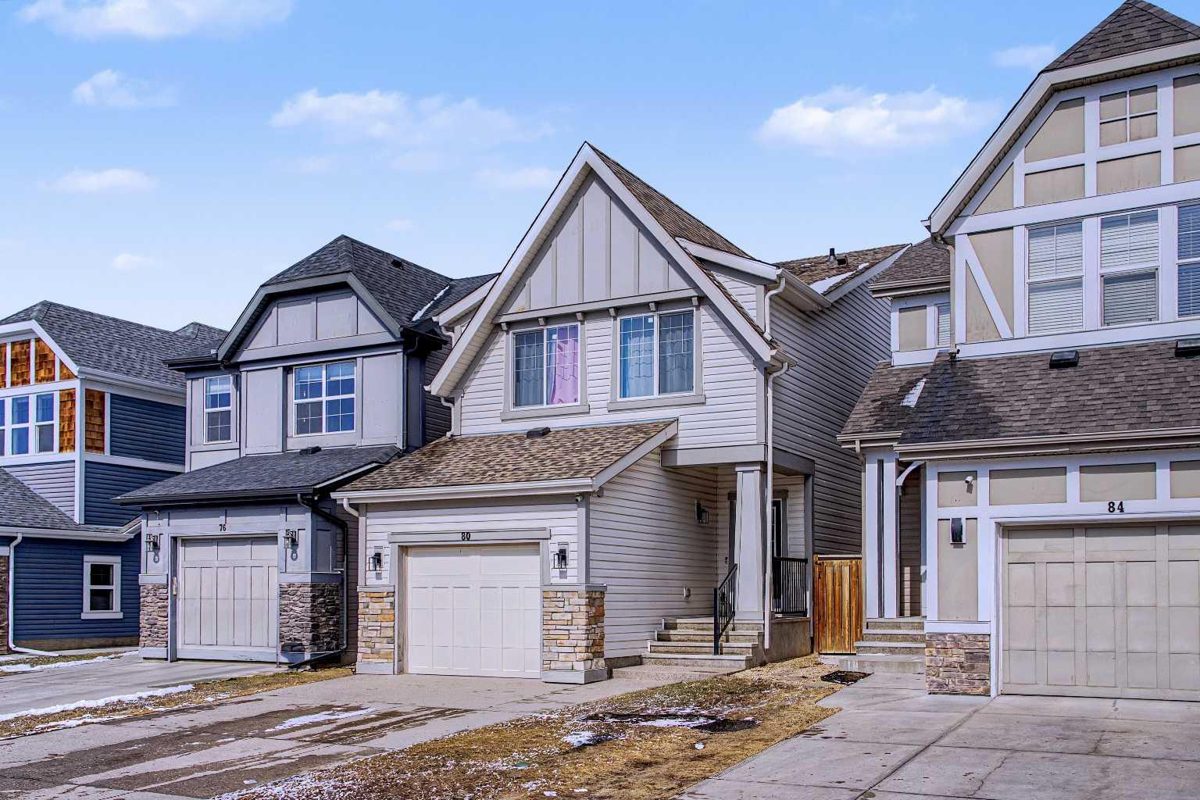 80 Chaparral Valley Crescent SE