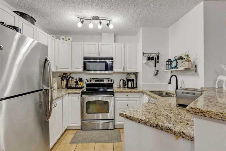 109, 428 Chaparral Ravine View SE photo 3