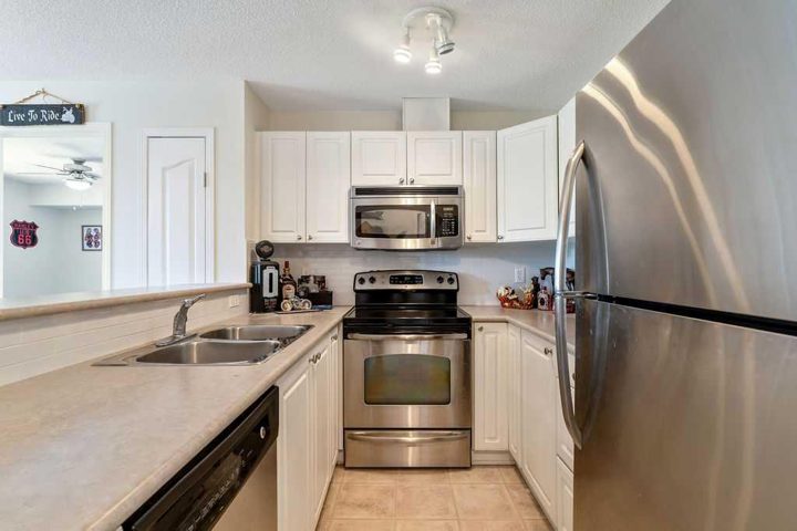 322, 428 Chaparral Ravine View SE photo 3