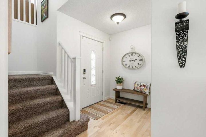 262 Autumn Circle SE photo 3