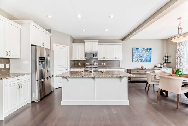 264 Auburn Bay Drive SE photo 5