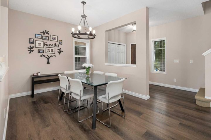 60 Chapala Square SE photo 2