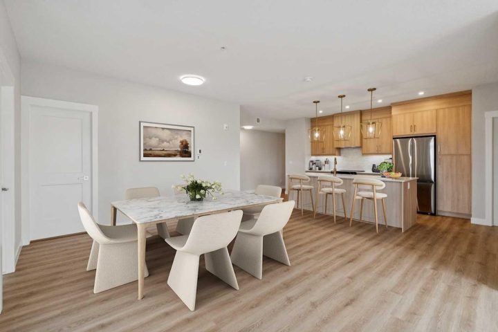 8206, 1802 Mahogany Boulevard SE photo 5