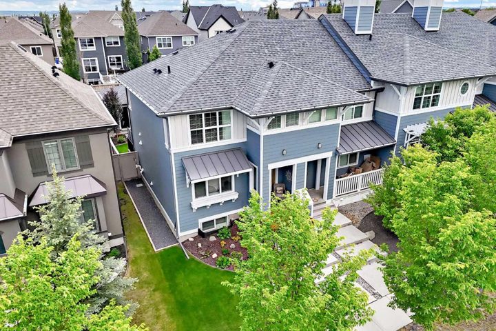 67 Mahogany Drive SE photo 5