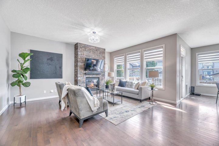 31 Mahogany Way SE photo 3