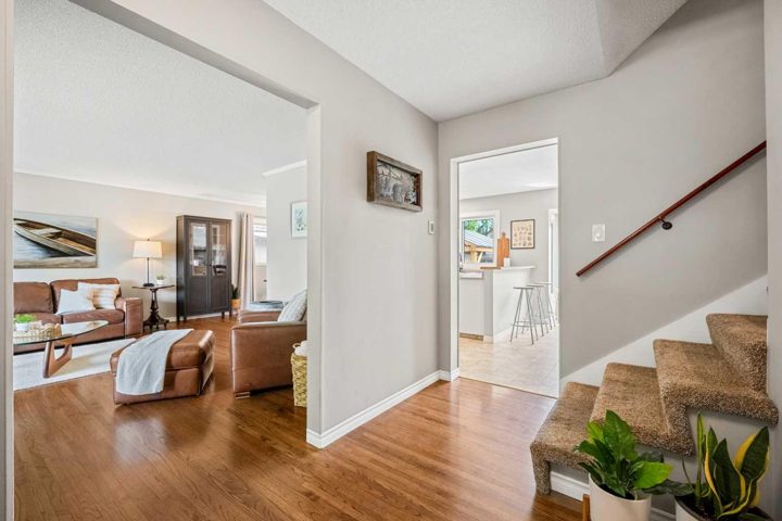1124 Lake Wapta Way SE photo 5