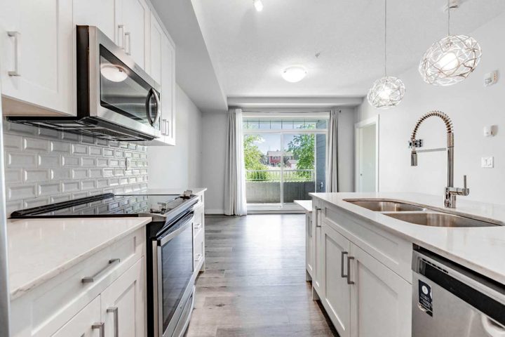 111, 300 Auburn Meadows Common SE photo 5