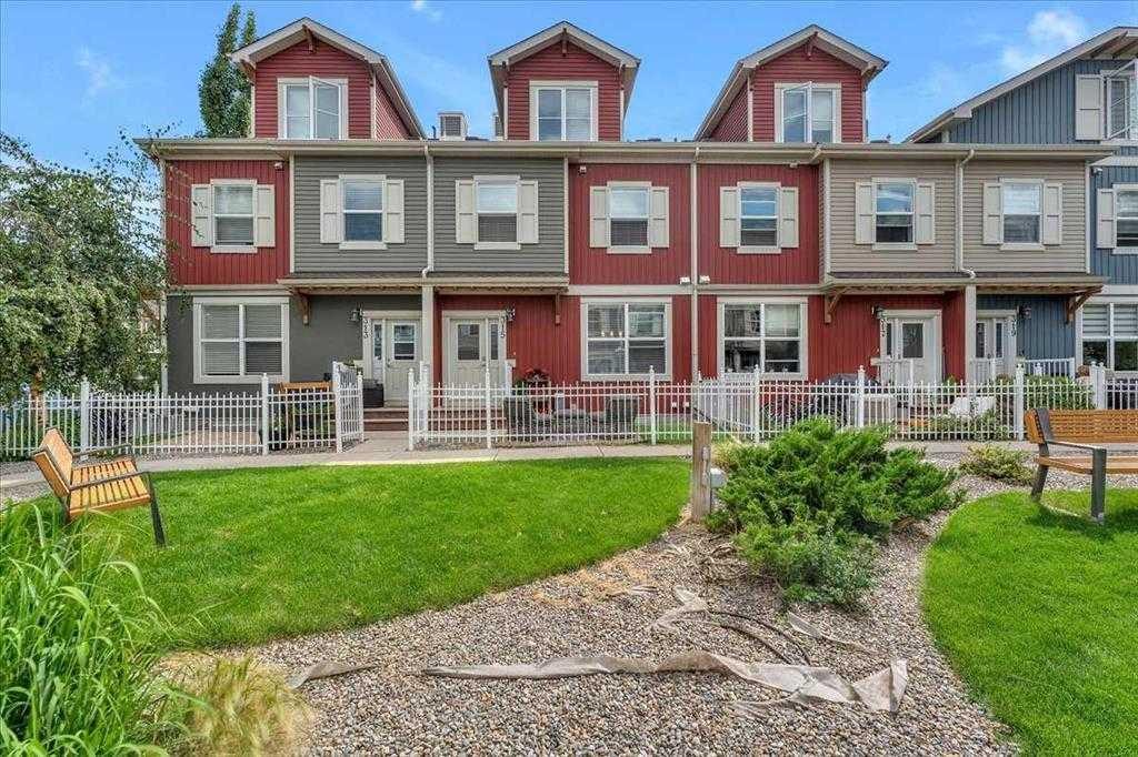 315, 10 Auburn Bay Avenue SE