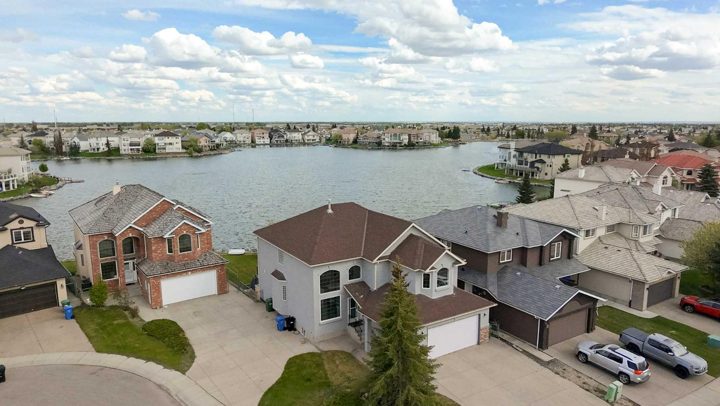 151 Coral Shores Landing NE photo 2