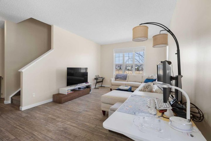 267 Mahogany Way SE photo 5